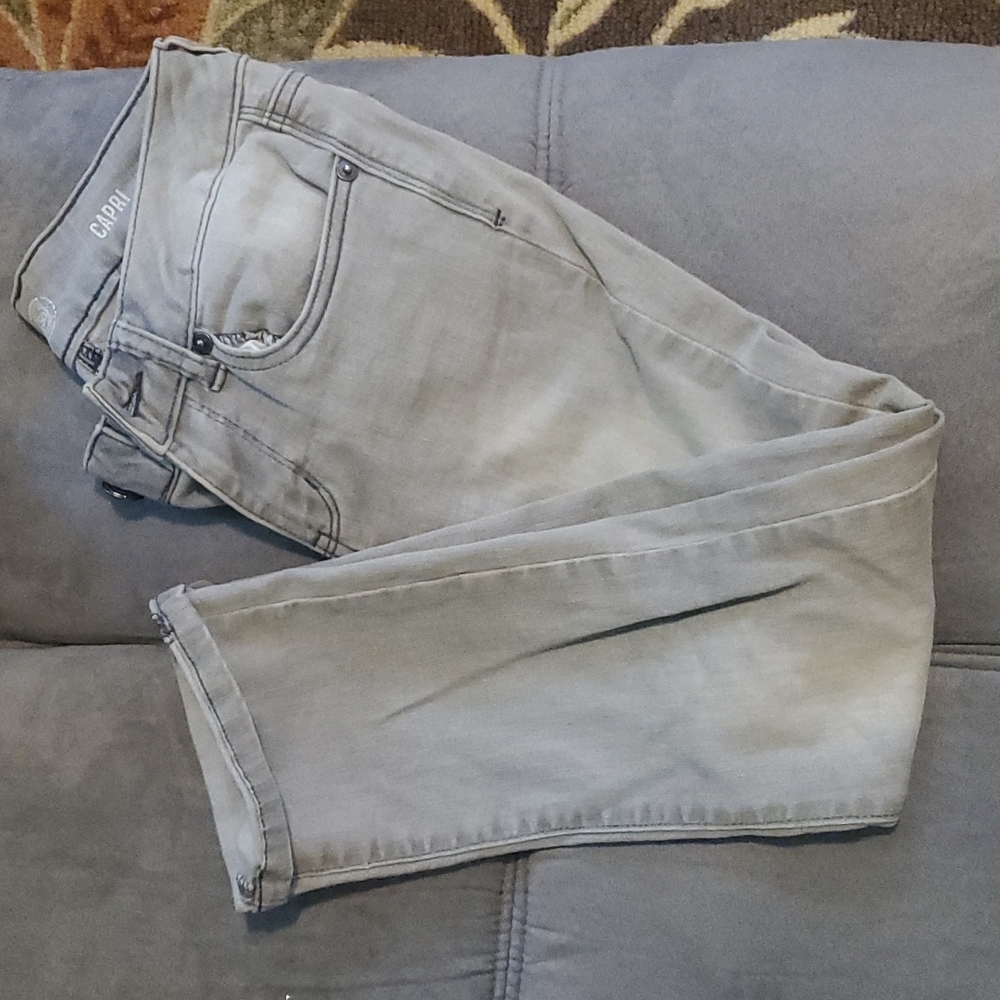 Capri jeans
